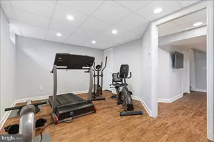 12 Stonerise Dr, Lawrence, NJ 08648 - Photo 27