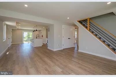 92 Pennwood Drive, Ewing Township, NJ 08638 - Photo 3