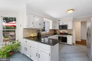 32 Highmont Dr, Princeton Junction, NJ 08550 - Photo 11