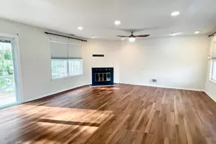 21 Evergreen Dr, East Windsor Township, NJ 08520 - Photo 5