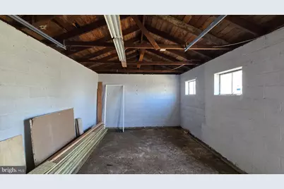 213 Oliver Avenue, Trenton, NJ 08618 - Photo 9