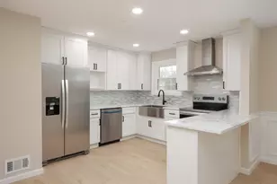 2 Featherbed Ct, Trenton, NJ 08648 - Photo 11