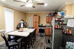 212 Commonwealth Ave, Trenton, NJ 08629 - Photo 7