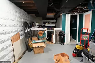 212 Commonwealth Ave, Trenton, NJ 08629 - Photo 15