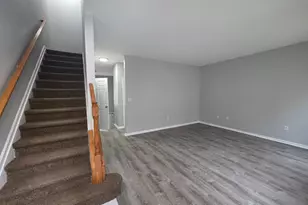 611 Artisan St, Trenton, NJ 08618 - Photo 3