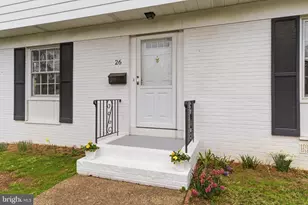 26 Lawnside Dr, Lawrenceville, NJ 08648 - Photo 3