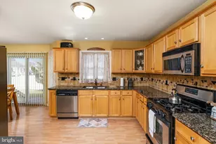 350 Leonard Ave, Hamilton Township, NJ 08619 - Photo 9