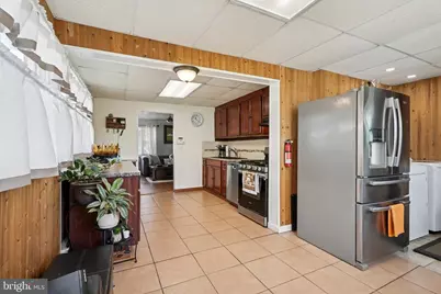1005 Terrace Boulevard, Trenton, NJ 08618 - Photo 9