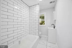 566 Rutherford Ave, Trenton, NJ 08618 - Photo 9