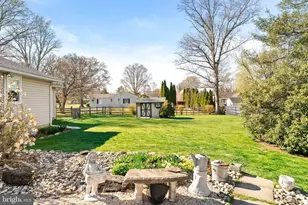 6 Stanley Dr, Robbinsville, NJ 08691 - Photo 29