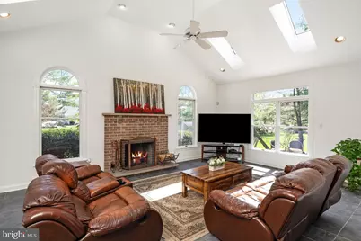 4 N Longfellow Drive, Princeton Junction, NJ 08550 - Photo 13