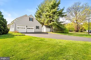 9 Holly Ln, Lawrenceville, NJ 08648 - Photo 39