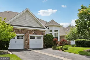 10 Dickens Dr, Lawrenceville, NJ 08648 - Photo 3