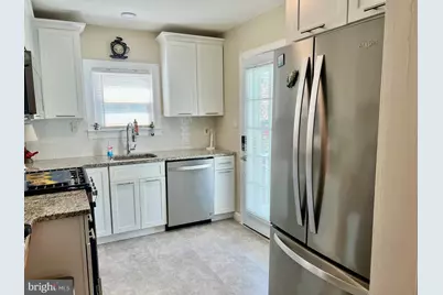 87 Saybrook Avenue, Hamilton Township, NJ 08619 - Photo 3