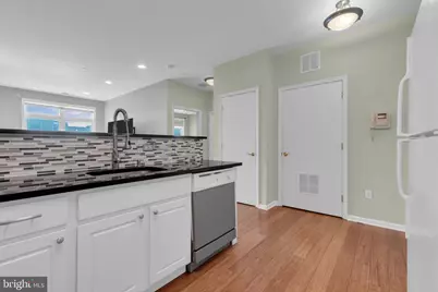 2 Commerce Square #206, Robbinsville, NJ 08691 - Photo 3