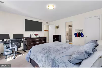 138 Wyndham, Robbinsville Township, NJ 08691 - Photo 13