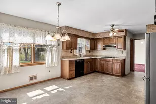 51 Bolton Rd, Trenton, NJ 08610 - Photo 7