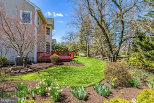 30 Navesink Dr, Pennington, NJ 08534 - Photo 27