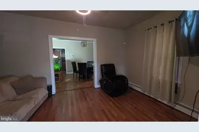 2234 S Clinton Avenue, Hamilton Township, NJ 08610 - Photo 5