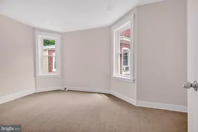 221 Highland Avenue, Trenton, NJ 08618 - Photo 19