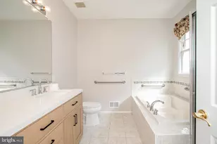 37 Bear Meade Dr, Hamilton Township, NJ 08691 - Photo 23