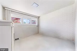 126 Villanova Dr, Lawrence, NJ 08648 - Photo 11
