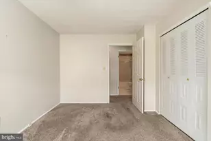 41 Cheverny Ct, Hamilton Township, NJ 08619 - Photo 15