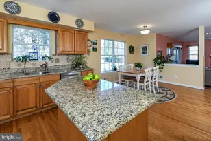 8 Poinsett Dr, Lawrence Township, NJ 08648 - Photo 17