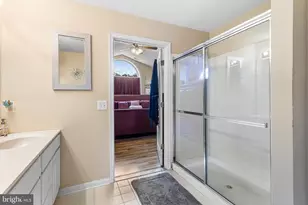 172 Federal Point Blvd, Lawrence Township, NJ 08648 - Photo 17