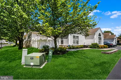 172 Federal Point Boulevard, Lawrence Township, NJ 08648 - Photo 1
