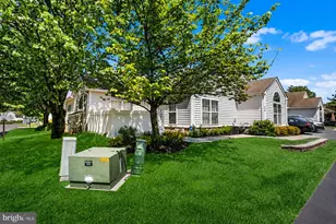 172 Federal Point Blvd, Lawrence Township, NJ 08648 - Photo 1