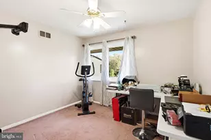 24 Robertson Rd, East Windsor Township, NJ 08520 - Photo 11