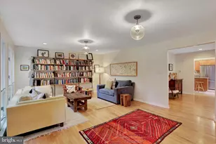 10 Crestview Dr, Hopewell Township, NJ 08525 - Photo 7
