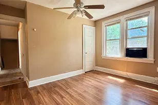 23 Carlton Ave, Trenton, NJ 08618 - Photo 9