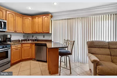 469 Livingston Drive, Hightstown, NJ 08520 - Photo 9