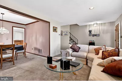 469 Livingston Drive, Hightstown, NJ 08520 - Photo 5