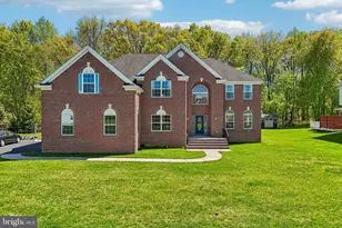41 Emerald Rd, Robbinsville, NJ 08691 - Photo 3