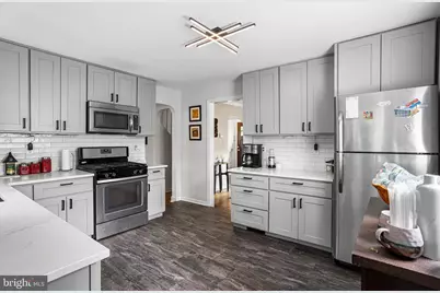 205 Renfrew Avenue, Trenton, NJ 08618 - Photo 13