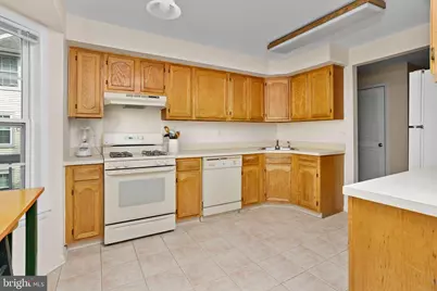 120 Acadia Court #5, Princeton, NJ 08540 - Photo 7