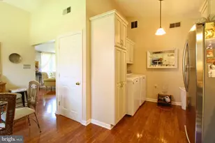 21 Vetterlein Ave, Hamilton Township, NJ 08619 - Photo 15