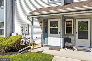 121 Andover Pl, Robbinsville Township, NJ 08691 - Photo 3