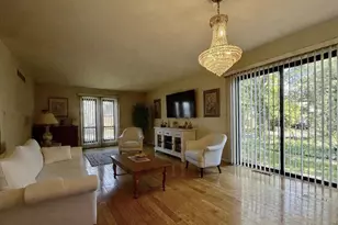 4 Robertson Rd, East Windsor Township, NJ 08520 - Photo 3