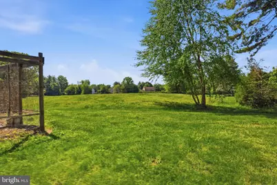 415 Village Road E, Princeton Junction, NJ 08550 - Photo 27