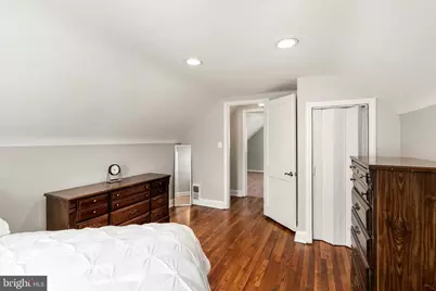 241 Fenwood Avenue, Hamilton Township, NJ 08619 - Photo 17