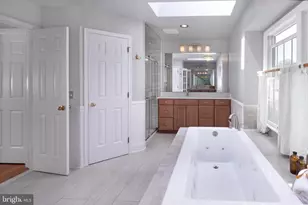 2 Clarendon Ct, Princeton Junction, NJ 08550 - Photo 17