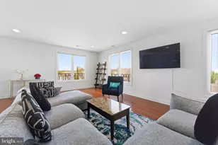 1 N Commerce Square, Robbinsville, NJ 08691 - Photo 7