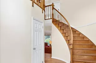 28 Baldwin St, Pennington, NJ 08534 - Photo 5