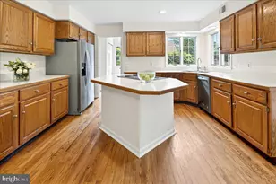28 Baldwin St, Pennington, NJ 08534 - Photo 15