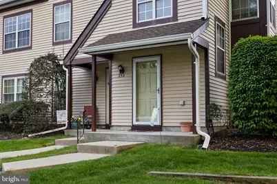 252 Andover Place, Robbinsville Township, NJ 08691 - Photo 3