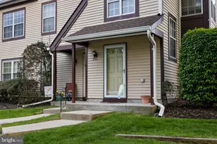252 Andover Pl, Robbinsville Township, NJ 08691 - Photo 3